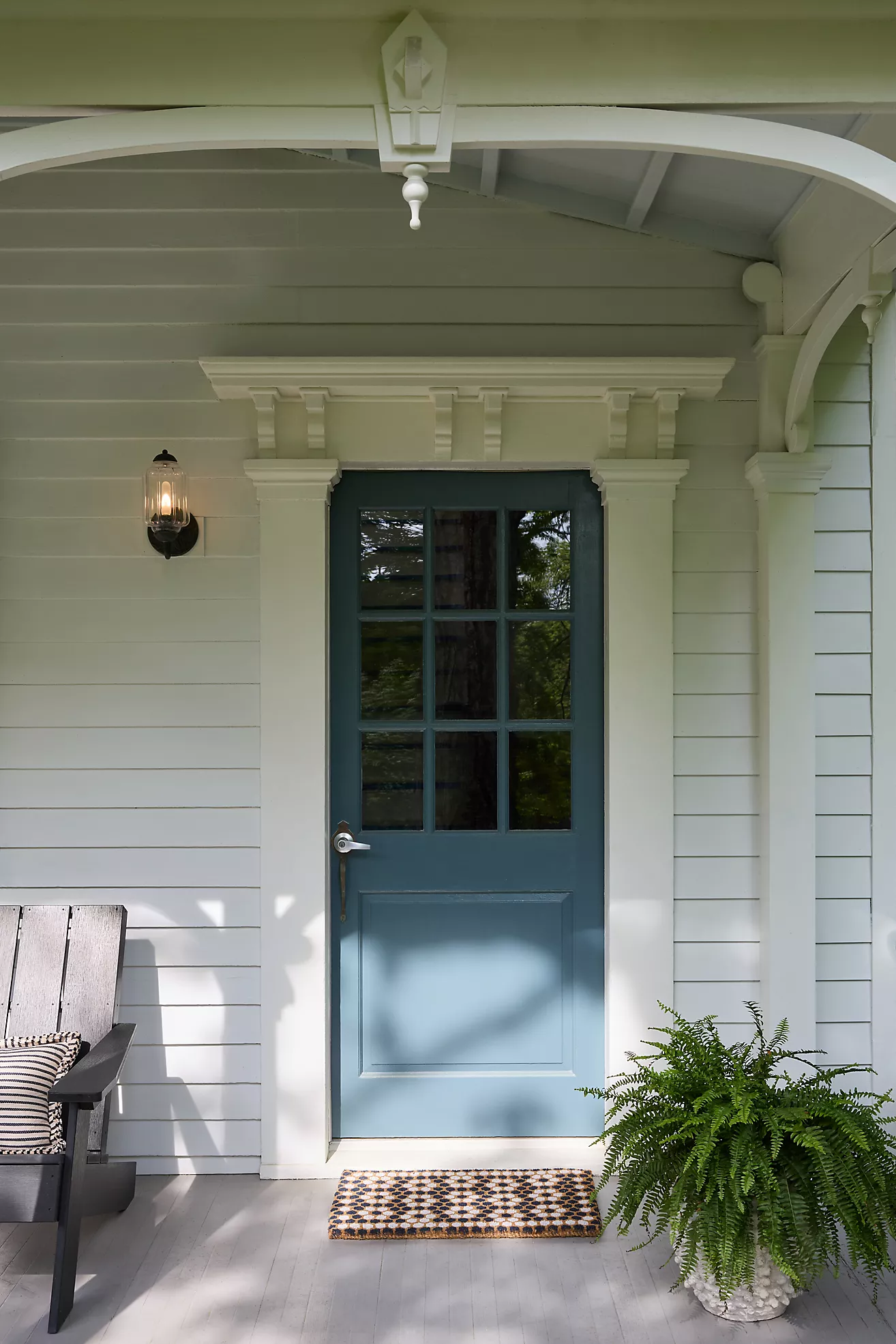 The Eloise Scallop Glass Indoor/Outdoor Sconce Wall Light