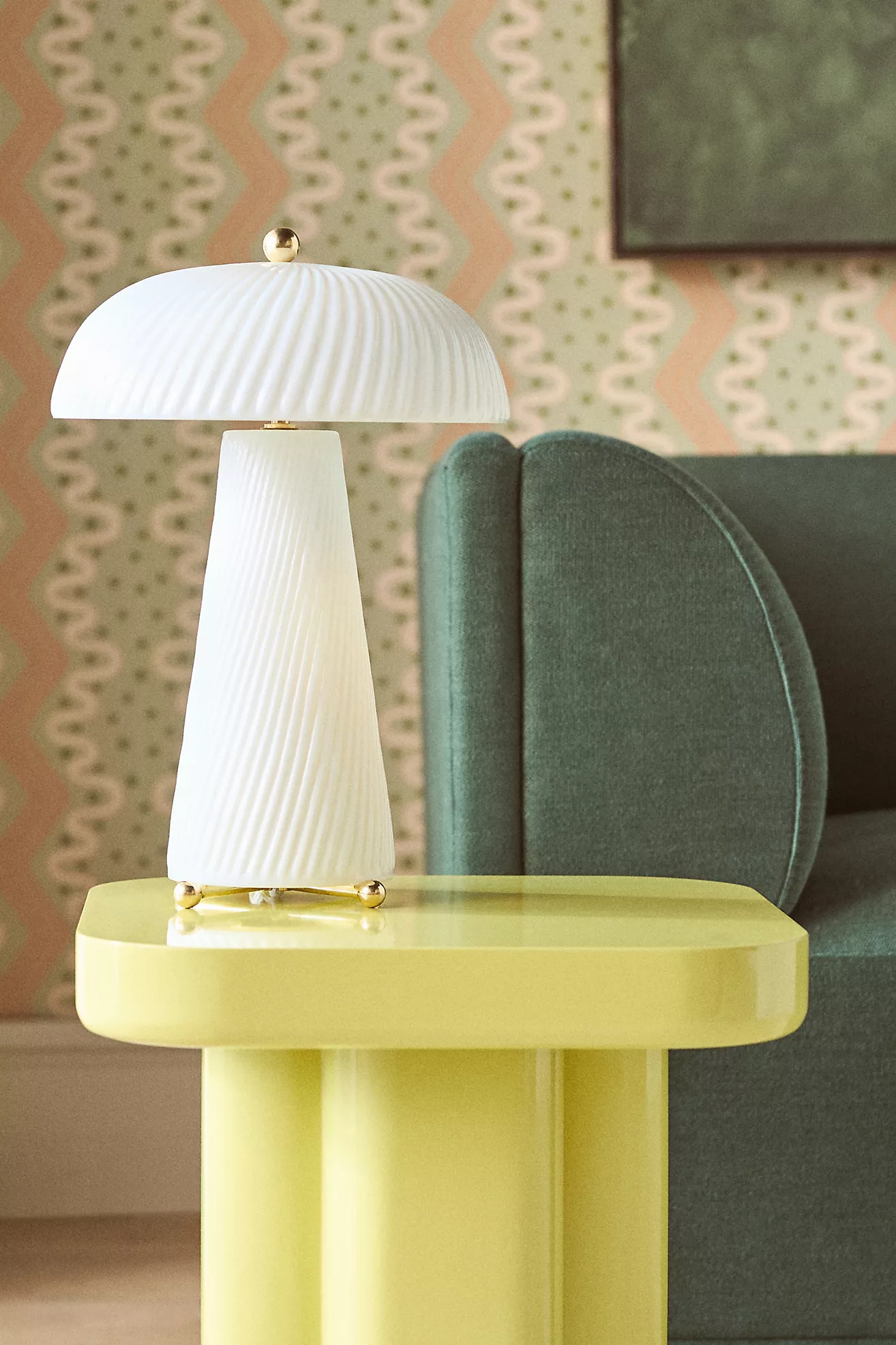 Yama Swirled Glass Table Lamp