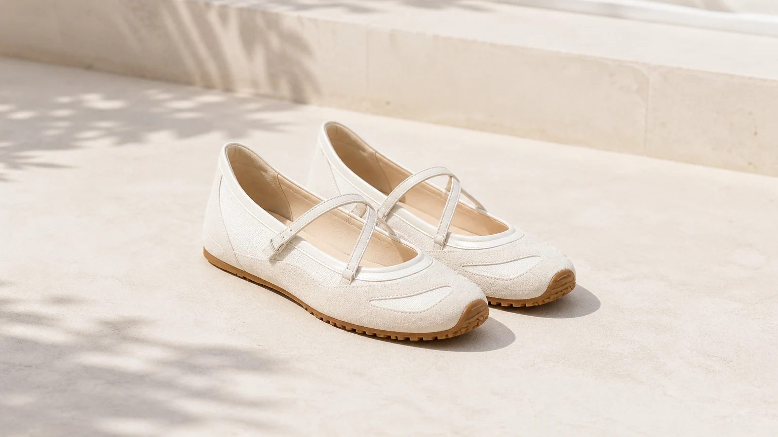 Ballerine con cinturino in uno stile di vita orizzontale